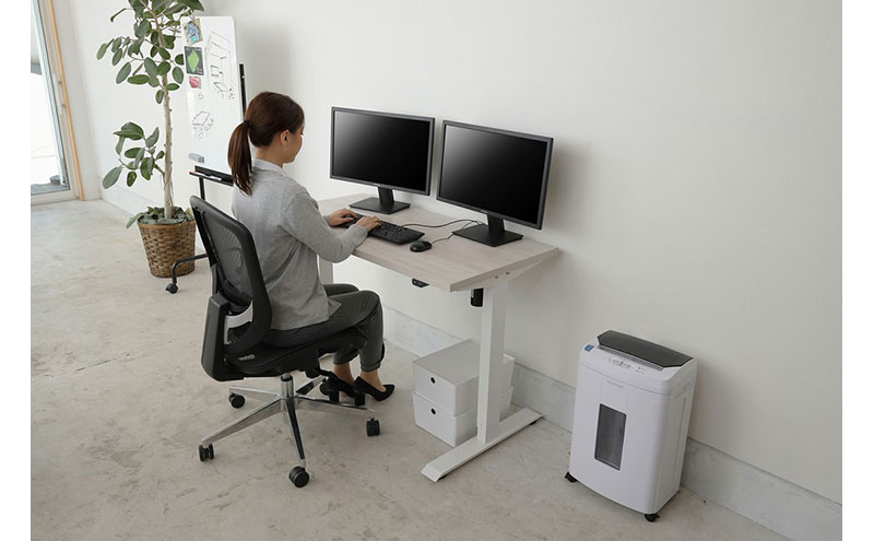 テーブル 電動昇降テーブル DST-1200 ホワイト 昇降テーブル 電動 高さ調節 テーブル 無段階調節 オフィスデスク パソコンデスク 電動  デスク 立つ 座る 仕事 アイリスオーヤマ