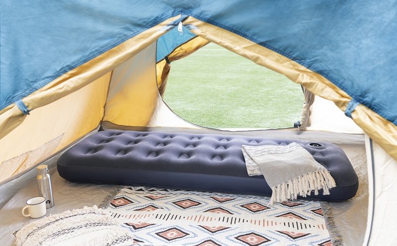 エアーベッド ABDF-1N ブルー 簡易ベッド 防災 アウトドア アイリスオーヤマ コンパクト収納 厚さ 22cm フットポンプ内蔵 エアーマットレス 車中泊 持ち運び シングル 来客