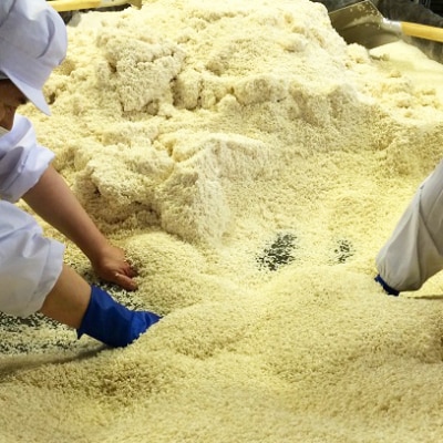 桜中味噌店 容器入りセット「桜・粋・彩(旬)」【配送不可地域：離島】