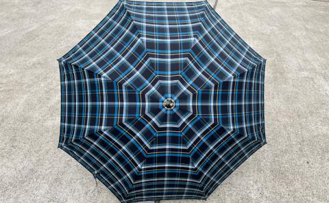 【 かさ 】高級雨傘 格子柄 駒取り 58cm［紺色］（共袋付）男女共用 1本