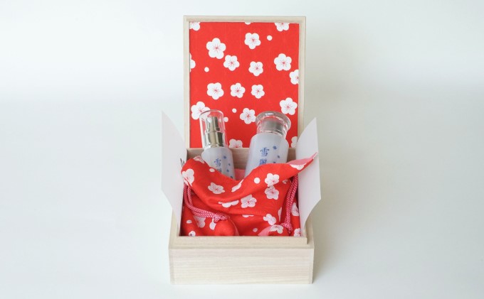 雪麗花 美白スキンケア2点セット＆着物地の巾着袋（木箱入り）