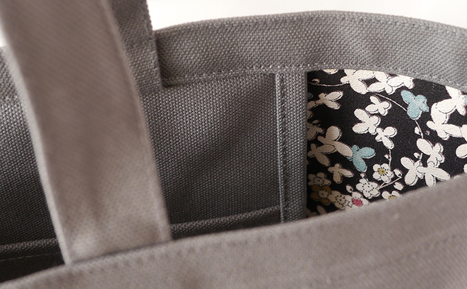 思い出と共にオーダートートバッグA（ネイビー）