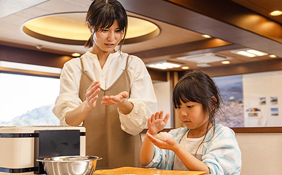 オリジナルかまぼこ作り体験