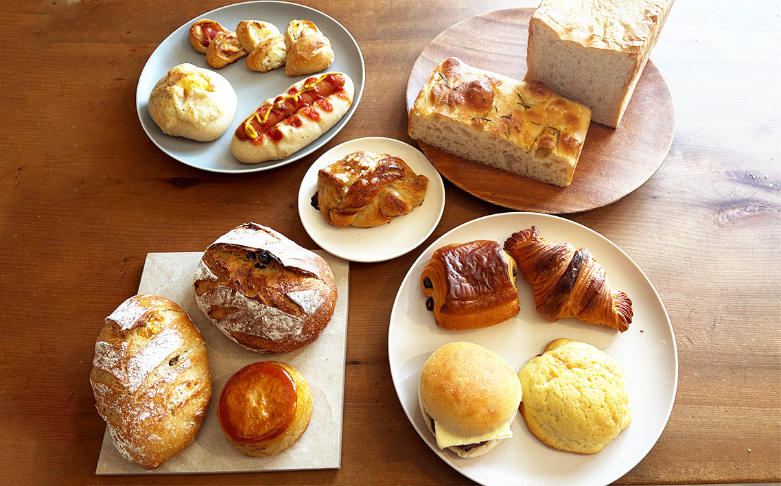 【カット有】ぱんやあいざわのいろいろパンセット（13個入り）