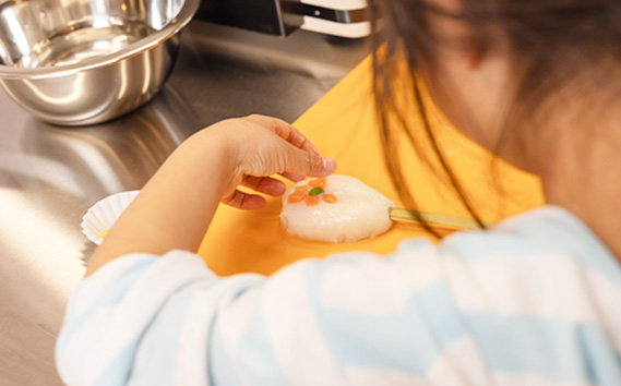 オリジナルかまぼこ作り体験