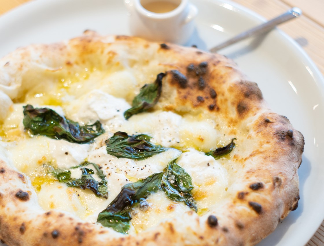 松島 薪窯で焼いた天然酵母ピッツア（5種×各1枚 計5枚セット）