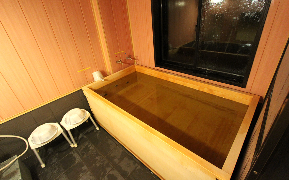 展望檜風呂つき古民家スイートルーム ペア宿泊券