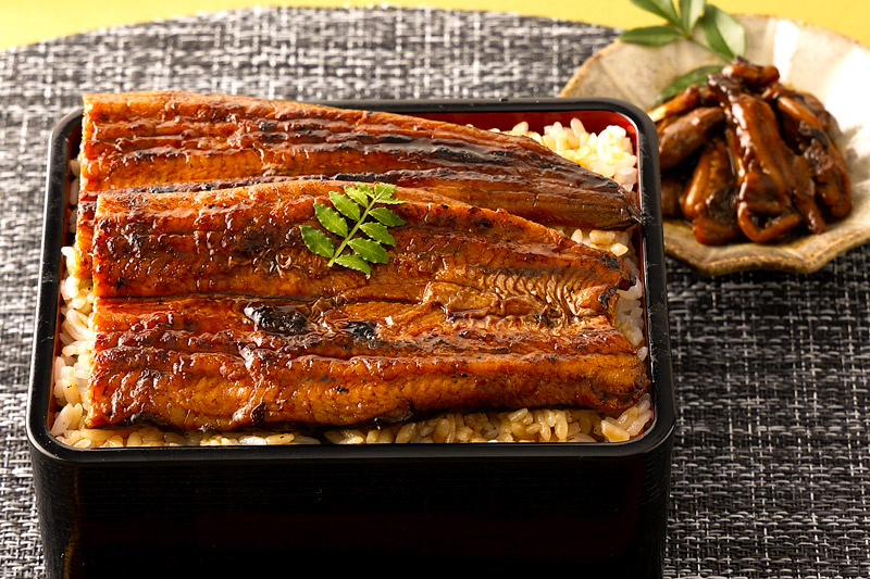 国産うなぎ蒲焼セット (約330g) 肝煮付き