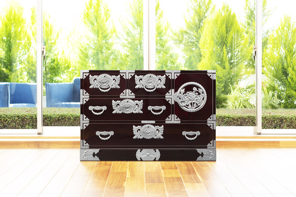 仙台箪笥 三.五尺横長箪笥70 木地呂漆塗り (申込書返送後、3ヶ月～8ヶ月程度でお届け)