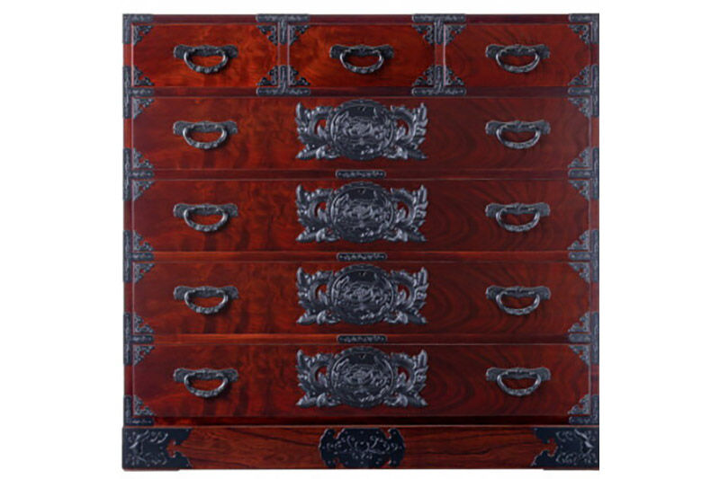 仙台箪笥 三.五尺七ツ抽箪笥 拭き漆塗り (申込書返送後、1ヶ月～6ヶ月程度でお届け) 欅産業 職人 おすすめ 船箪笥 [インテリア タンス 収納 家具 和 モダン 高級 和箪笥 小箪笥 伝統 工芸品 仏壇 仏具 神具 飾り棚 欅 漆塗 彫金 金具 装飾 仙台箪笥 船箪笥 舟箪笥 宮城 利府 欅産業]