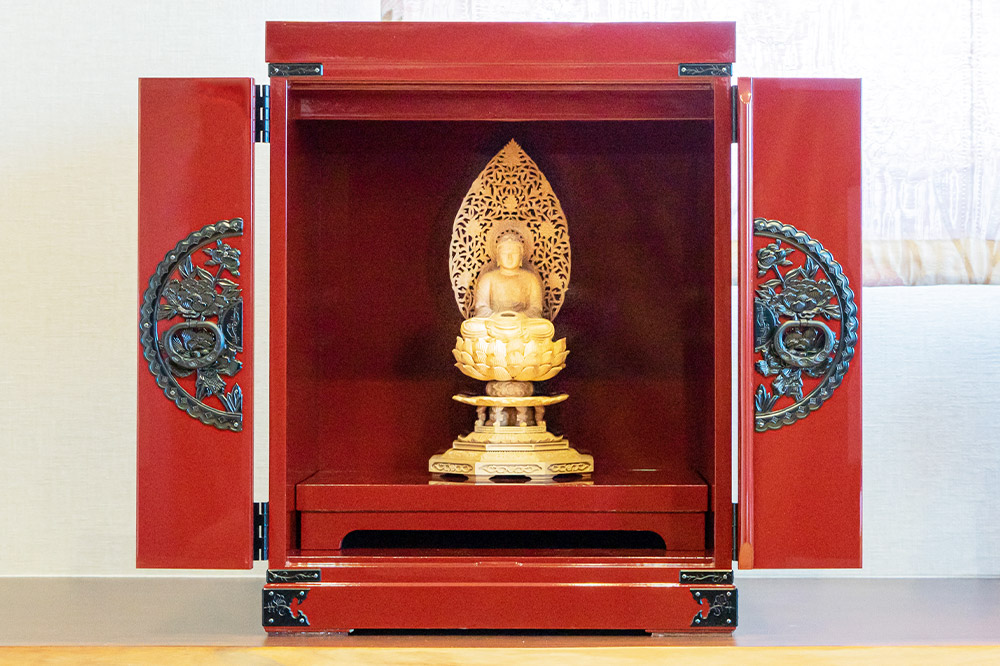 仙台箪笥 仙台厨子 四枚戸 朱色漆塗り