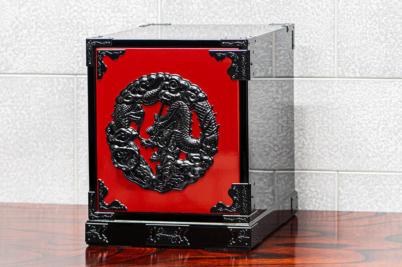 仙台箪笥 舟箪笥 前朱色漆・側黒呂漆塗り 工芸品 伝統 [仙台箪笥 タンス たんす 舟箪笥 前朱色漆 側黒呂漆塗り 小型 高級 工芸品 伝統 欅産業 宮城県 利府町]