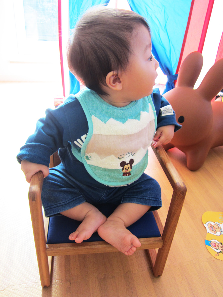 幼児用多用途椅子 コロコロコロ・・・ (青)｜木工品 インテリア 子供用 いす イス 工芸品 祝い ギフト 誕生日 贈答 [0033]