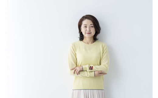 ラウンドネックプルオーバー(L.イエロー)女性用サイズ:L(40)≪白田のカシミヤ≫