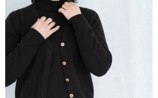   ベビーカシミヤ カーディガン  男性用《白田のカシミヤ》男性用サイズ:Ｓ（40）｜ニット 高級 希少 メンズ