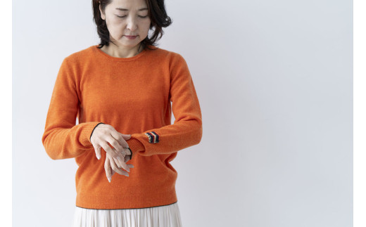 ラウンドネックプルオーバー(キャロット)女性用サイズ:L(40)≪白田のカシミヤ≫