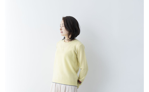 ラウンドネックプルオーバー(L.イエロー)女性用サイズ:LL(42)≪白田のカシミヤ≫