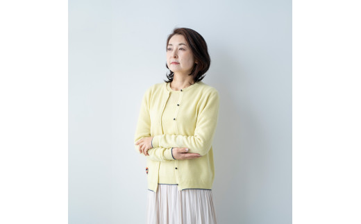 ラウンドネック カーディガン(L.イエロー)女性用サイズ:S(36)≪白田のカシミヤ≫