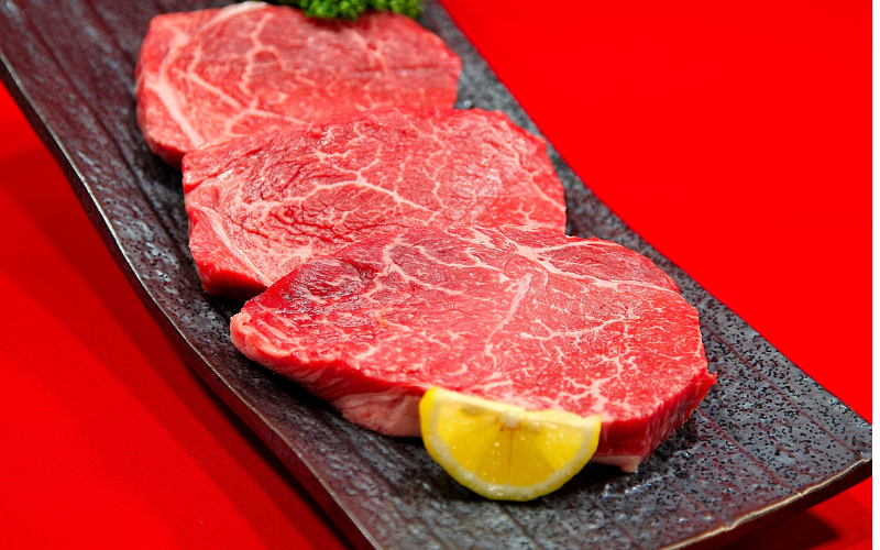 宮城県産 仙台牛 ランプステーキ 500g ( 約170g × 3枚 ) 肉 牛肉 和牛 国産 冷凍【sari002】