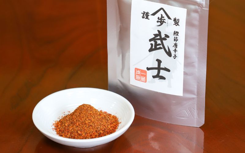 唐辛子 6種類セット （七香、雷、武士、鰹大蒜、あおさ、壱味） 各15g 計90g / 唐辛子 香辛料 スパイス 薬味 調味料 味付け 辛味 ピリ辛 農福  【alc003】