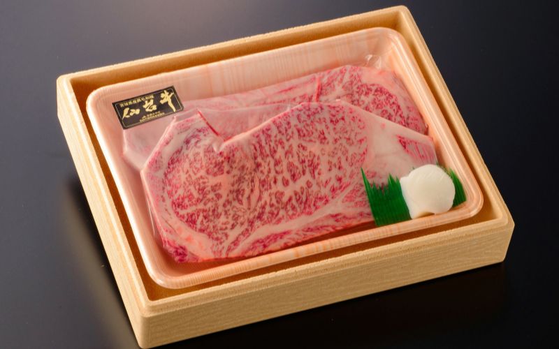 [ A5 仙台牛 ] サーロインステーキ 200g×2枚 計400g / 牛肉 肉 お肉 ブランド牛 国産牛 和牛 黒毛和牛 霜降り 赤身 焼肉 BBQ ステーキ サーロイン 鉄板焼き 人気 贈答 贈り物 プレゼント ギフト 仙台 すてーきはうす伊勢屋 肉 牛肉 ステーキ 肉 牛肉 ステーキ 肉 牛肉 ステーキ 肉 牛肉 ステーキ 肉 牛肉 ステーキ [iseya003]