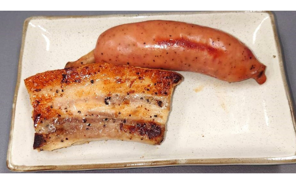 国産豚スペアリブと国産豚骨付きソーセージセット