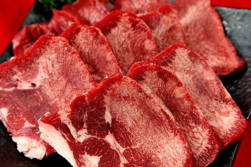 牛タン 厚切 塩味 約250g×2P 計500g [佐利 宮城県 南三陸町 m304amh580028] 牛肉 精肉 牛たん 牛たん塩 牛タン塩 タン 肉 厚切り 焼肉 焼き肉 タン塩 たん塩 小分け 冷凍