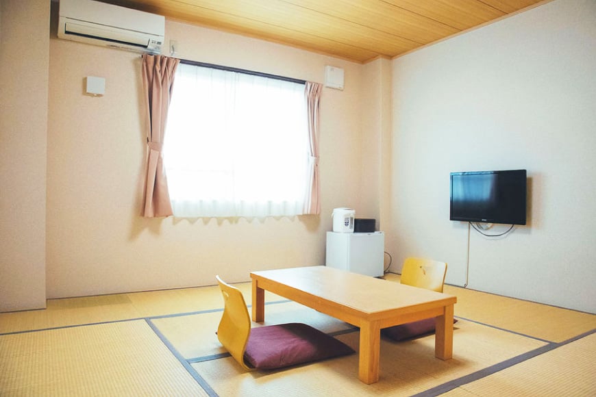 宿泊券 【 南三陸 旬のお任せ！ 海鮮 豪快 舟盛り 付き】 ペア 1泊2食付 プラン [明神崎荘 宮城県 南三陸町 30az0001] チケット 旅行 観光 宿泊 宿 券 帰省 里帰り 食事付き