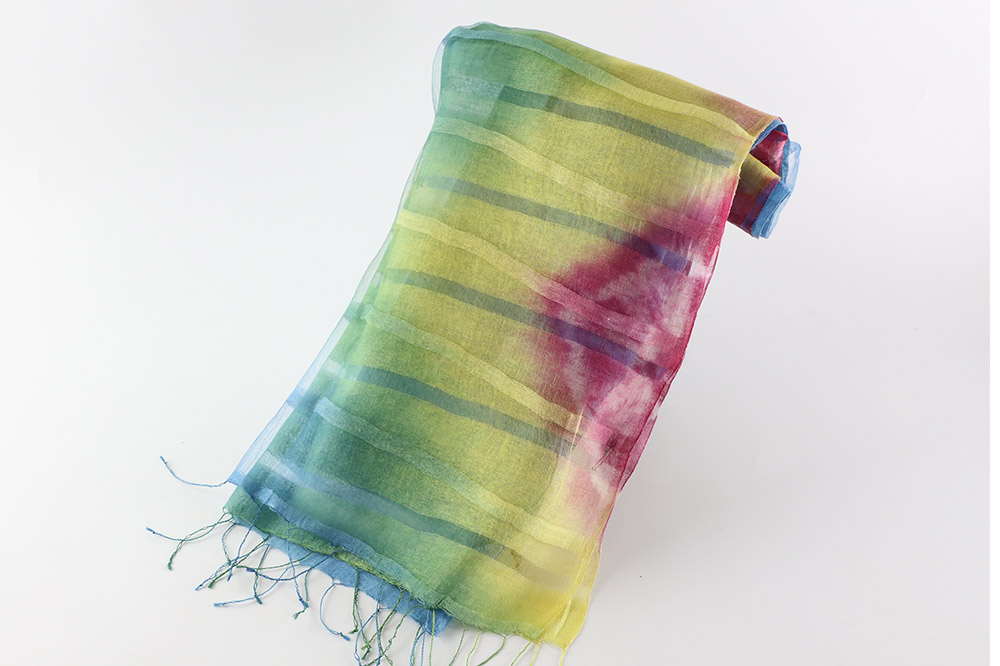 シルクストール【秋田を彩る蓮の花々】1枚（45cm×150cm）