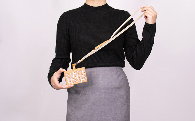 ヤマザクラの組子入りIDケース 【Ichie】