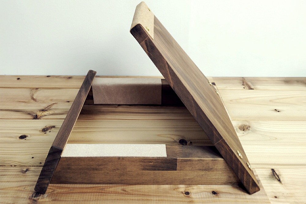 ギタースタンド 1本掛 エレキギター用【本体：ブラウン】