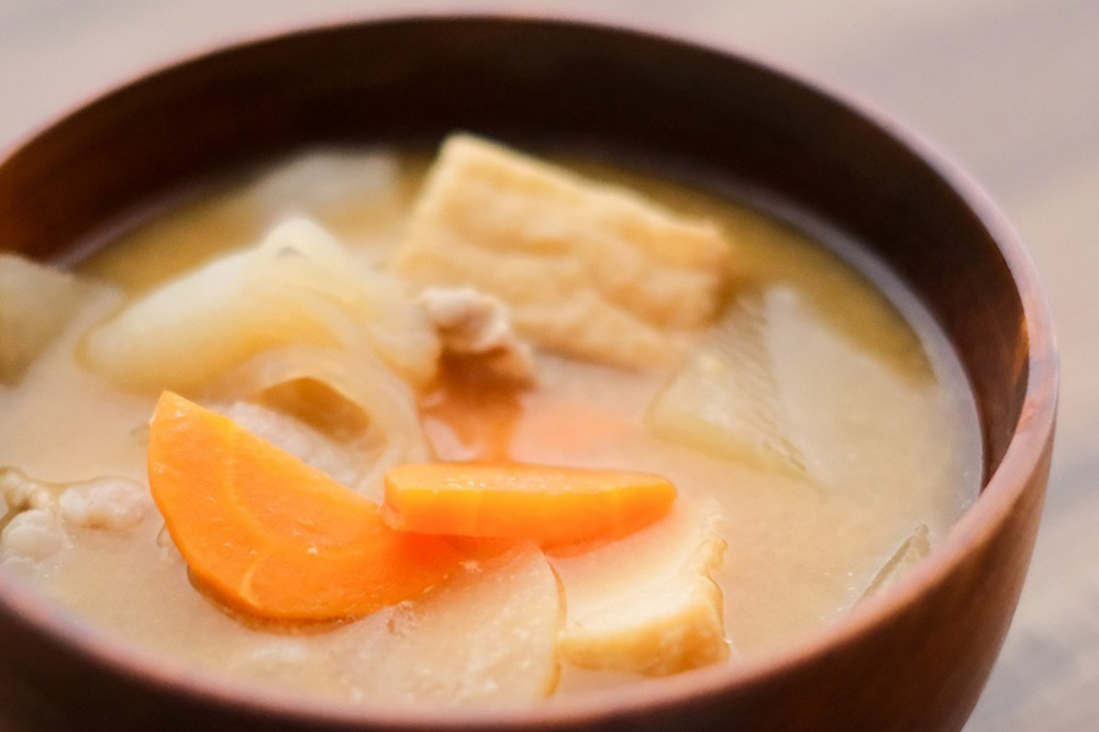 【地元の味】発酵文化の町の甘みそ樽入り 味噌