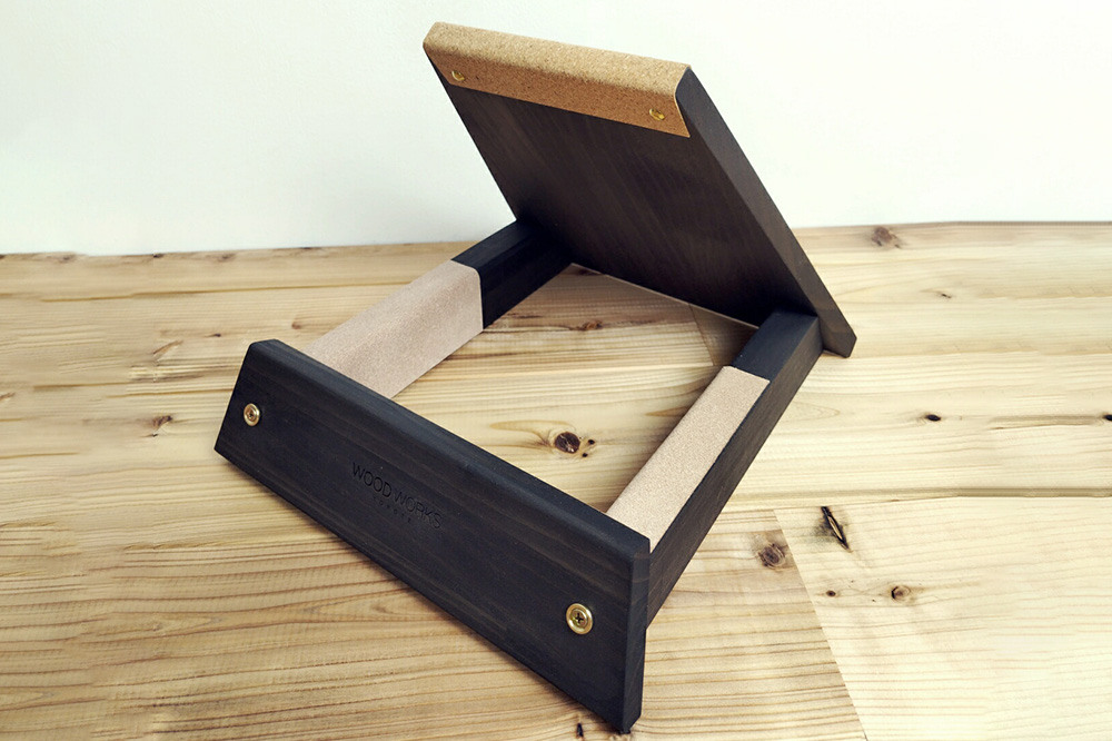 ギタースタンド 1本掛 エレキギター用【本体：ブラックウッド】