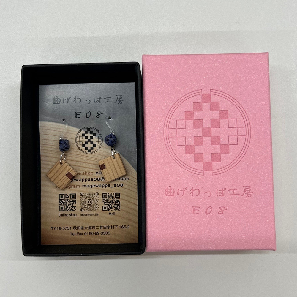 【曲げわっぱアクセサリー】スクエアタイプ　ピアス樹脂フックタイプ　【65P6022】