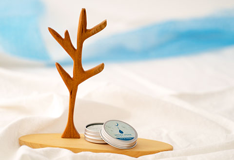 十和田石のアロマストーン　65P7010