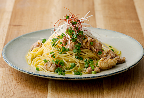 秋田缶　比内地鶏の缶詰6缶セット（金2缶・銀・銅・赤・黒）×3箱　300P2801