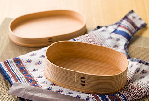 135P6002 【大館曲げわっぱ】小判弁当(小)