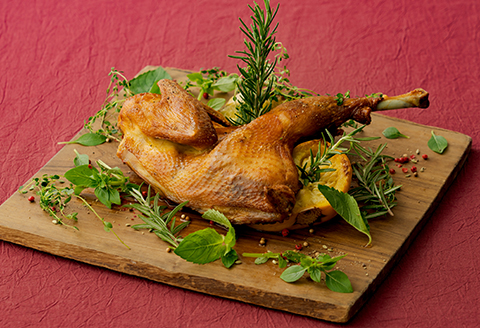 45P2304 比内地鶏中抜半身