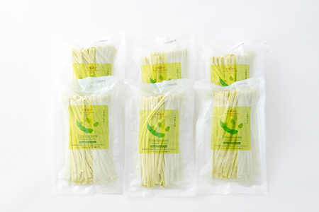 75P5502 朝採れ枝豆と減農薬米でつくった「えだまめん(米麺)」
