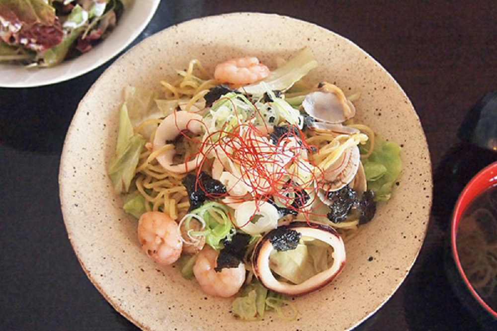 男鹿のレストラン ご飲食券 チケット 9,000円分（1,000円×9枚）道の駅オガーレ 東洋一の海岸線にある男鹿のレストラン 秋田県 男鹿市