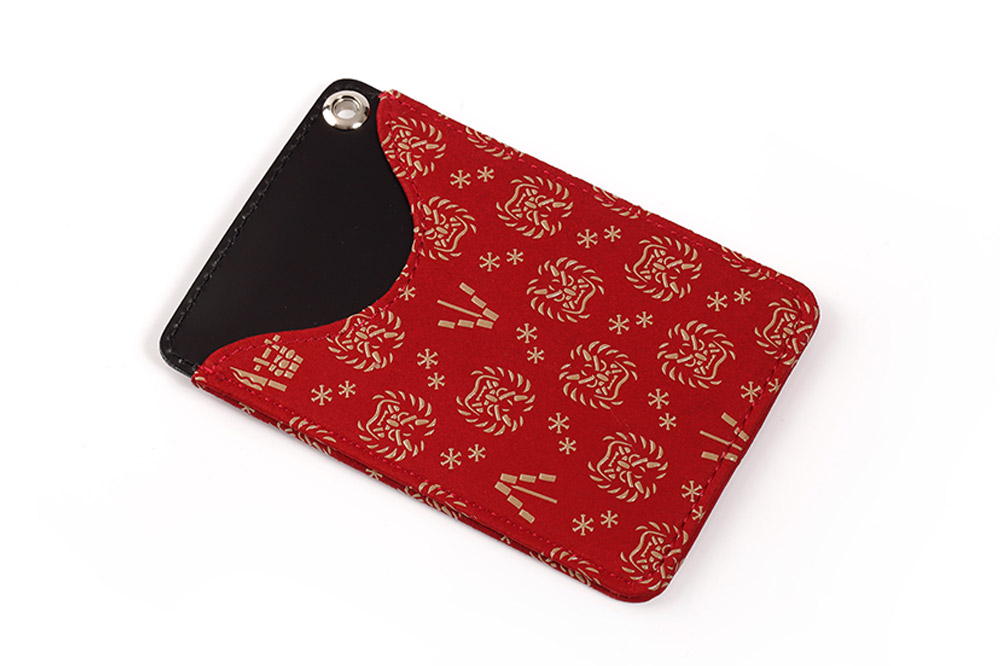 なまはげ館オリジナルデザイン印伝 パスケース（赤） 和柄