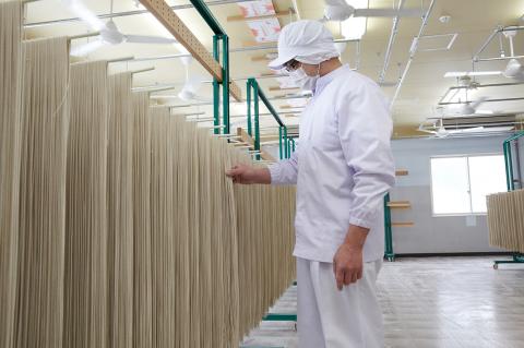 稲庭熟成そば国産原料全量使用180g 10束入り【株式会社 後文】[B9405]