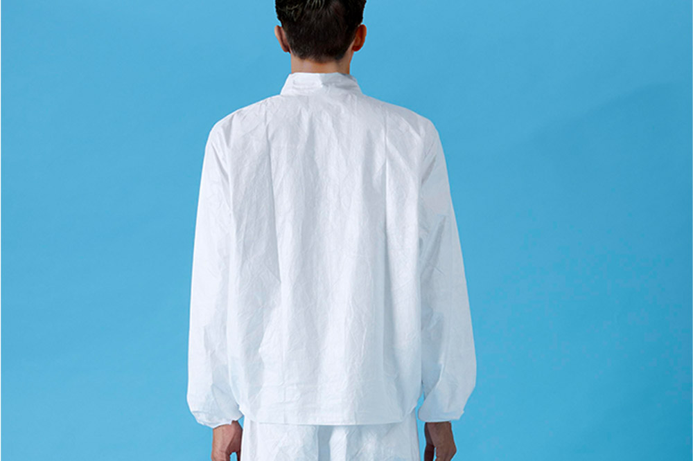 タイベック（R)製 ジャンパー、ズボンセット（3L）