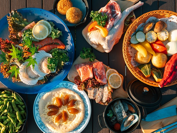 にかほ温泉 旅館いちゑ 「 グランピング 宿泊 補助券 9,000円分」 温泉旅館 温泉宿 温泉旅館 ホテル 温泉ホテル 秋田 にかほ市