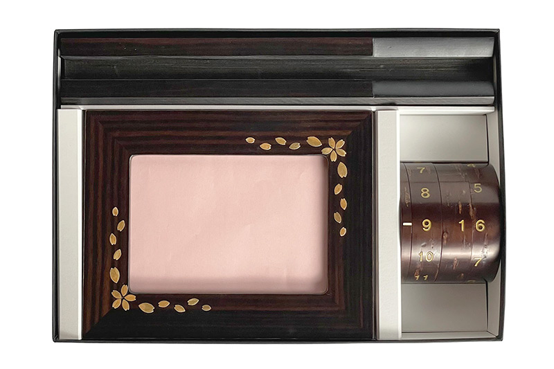 角館樺細工《冨岡商店》秋田大学×伝統工芸品 万年カレンダー【遙か】