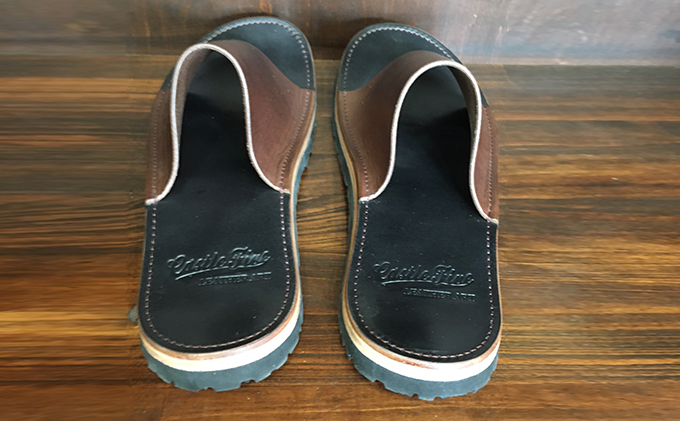 レザーサンダル（ブラウン×ブラック）サイズ5（23～23.5cm）【キャッスルファイブレザーアート】