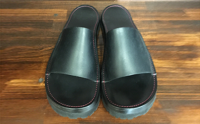 レザーサンダル（ブラック）サイズ7（25～25.5cm）【キャッスルファイブレザーアート】