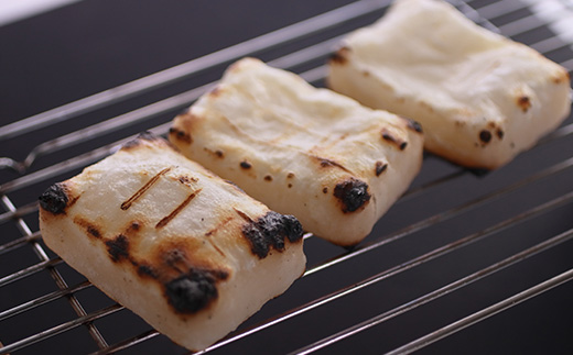 切り餅[3切れ×12セット] (栽培期間中農薬不使用米『こがねもち』)【配送不可地域：離島・沖縄県】