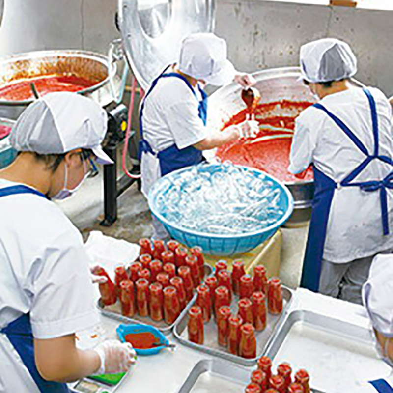 なるせトマトコレクション 各1本 計8本セット 完熟トマト使用 桃太郎トマト（トマトピューレ、トマトケチャップ、比内地鶏トマトだれ、トマトジャム、トマトソース、トマトドレッシング）