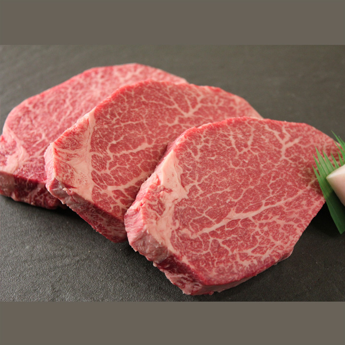 厳選A4-A5山形牛ヒレステーキ(希少シャトーブリアン) 約390g(1